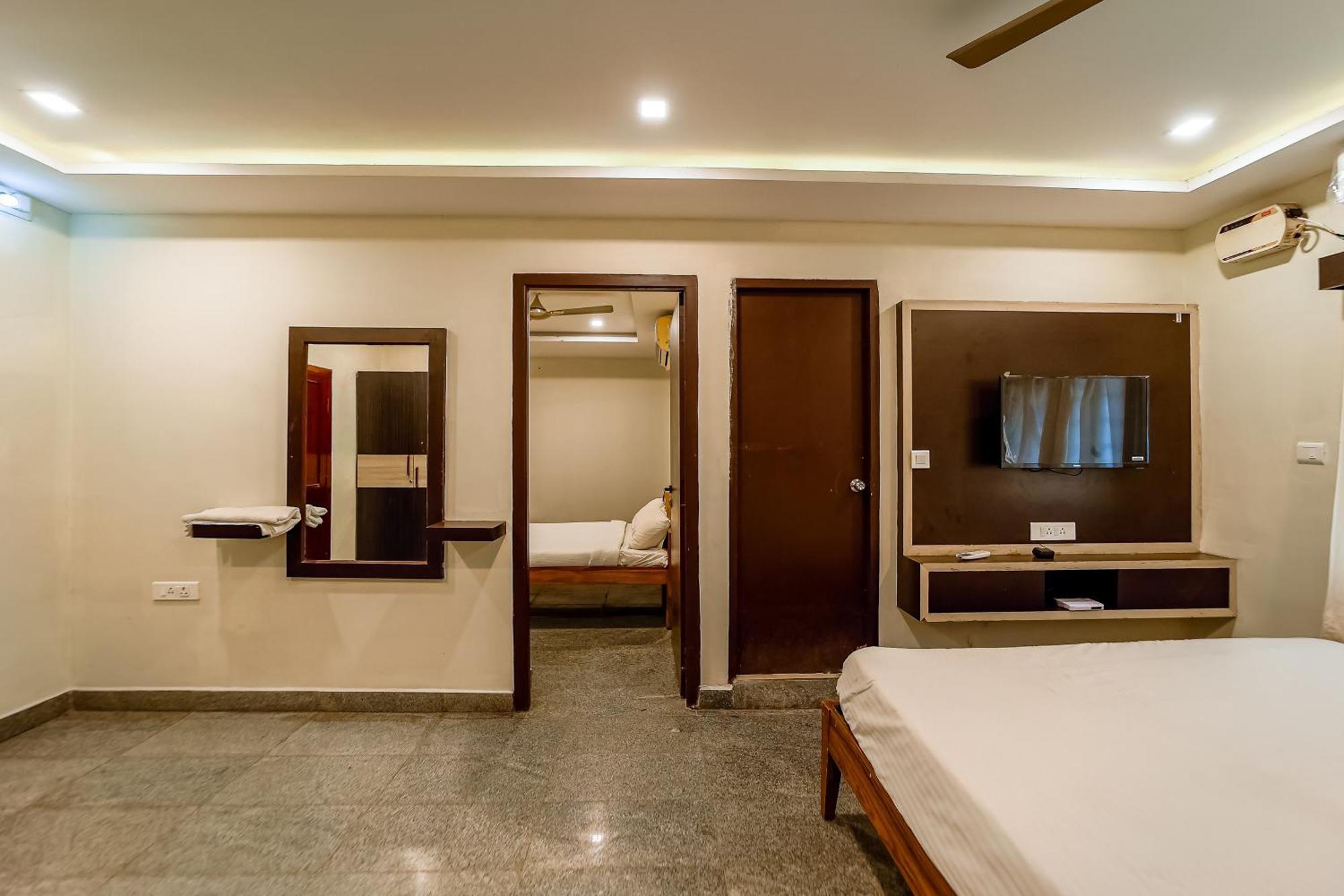 La Courtyard Hotel ปอนดิเชอรี ภายนอก รูปภาพ